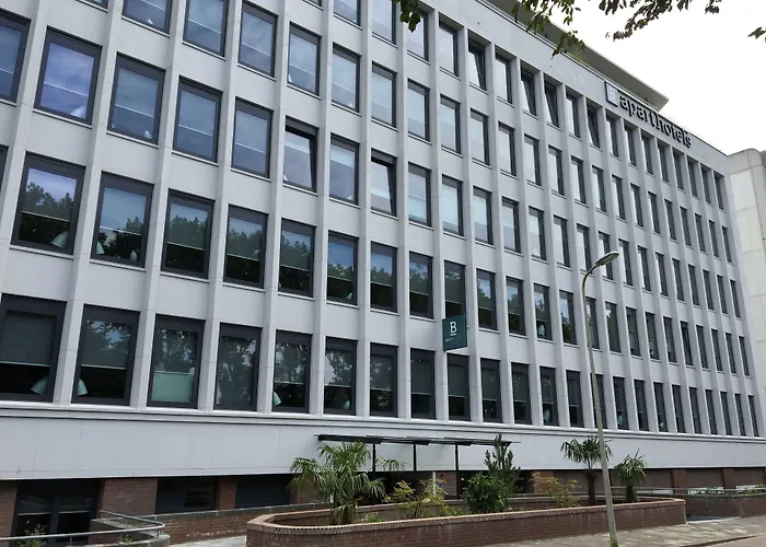 B-Aparthotel Kennedy Den Haag